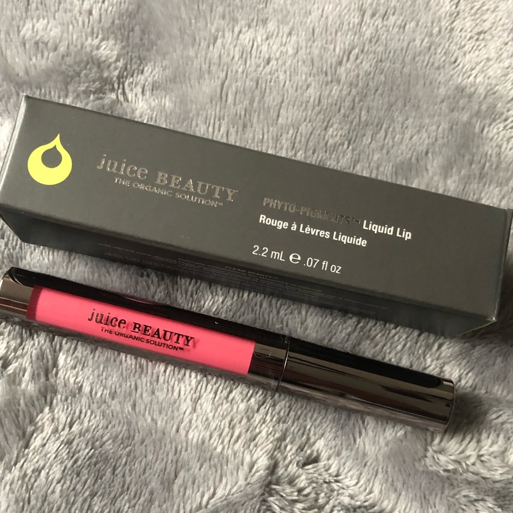 Liquid lipstick